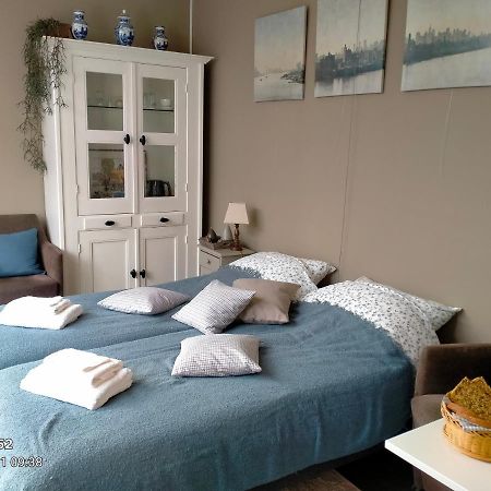 De Grindweg Bed & Breakfast โฮลเตน ภายนอก รูปภาพ